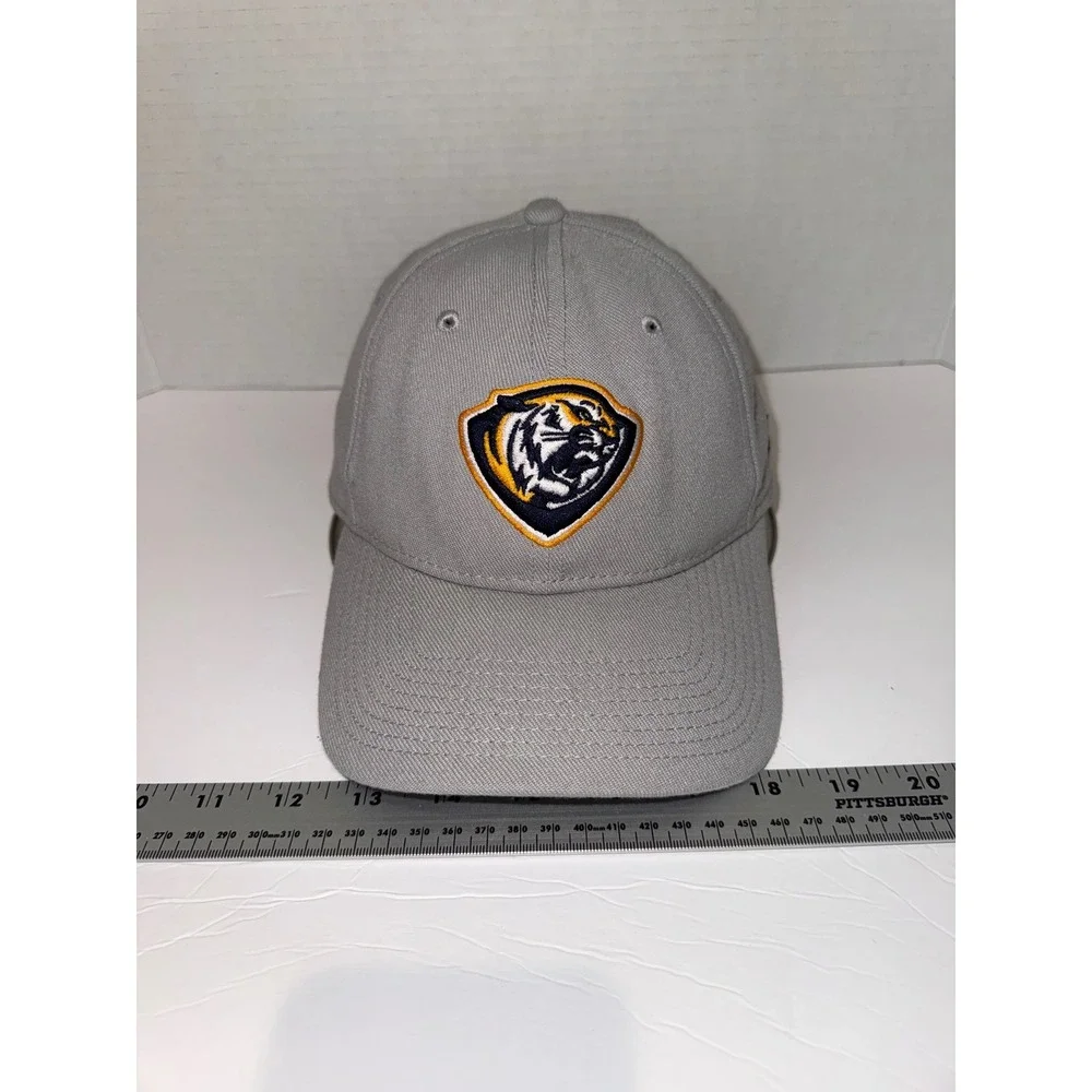 New Era 39THIRTY ETBU Tigers Hat Mens Large-XLarge Gray Stretch Fit Cap NCAA